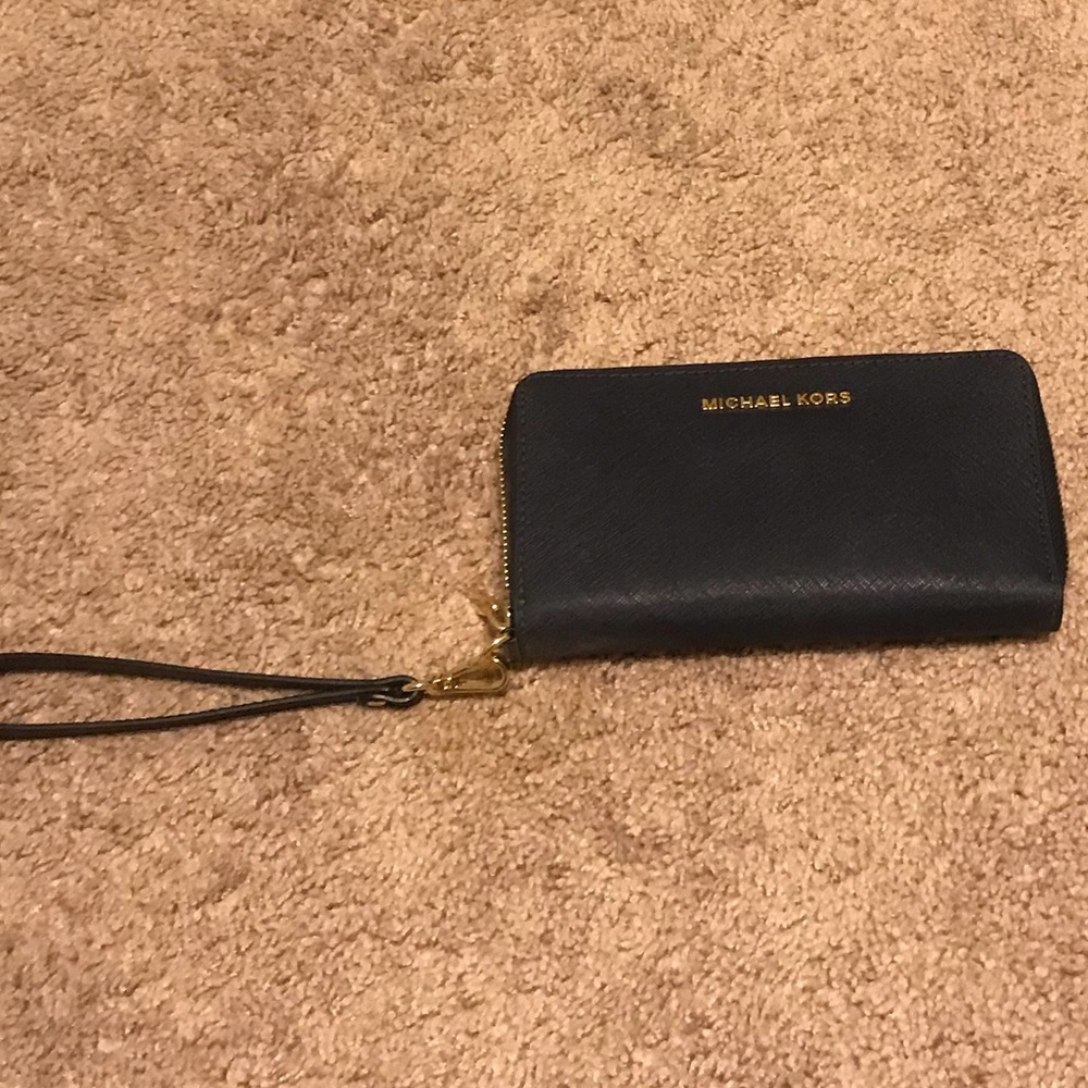 Michael kors Clutch with cell phone holder